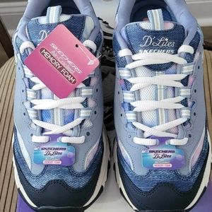 Skechers D'Lites Women's Size 10